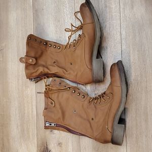 Cathy Jean brown boots, like new